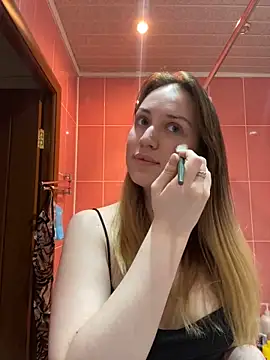 Emily the temptress  online show from 03/16/25, 10:42