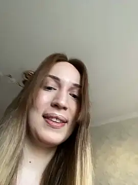 Emily the temptress  online show from 03/23/25, 05:43