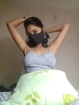 Snapshot of HotKhushi13 chatting on 12/08/24, 06:39 HotKhushi13 online show from 12/08/24, 06:39