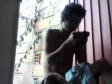 Snapshot of creamyadvisor01 chatting on 03/20/25, 07:35 creamyadvisor01 online show from 03/20/25, 07:35