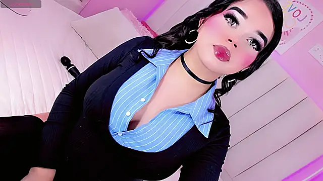 OSMARIEL SWEETT online show from 06/14/26, 02:30