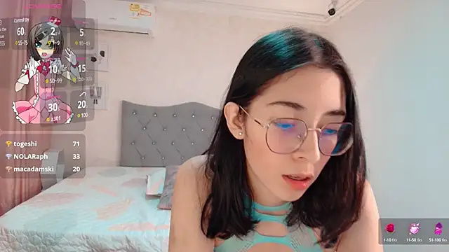 Snapshot of brooklove_doll chatting on 02/11/25, 01:30 brooklove doll online show from 02/11/25, 01:30
