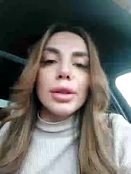 Snapshot of Gabriella_Hot_ chatting on 12/13/24, 05:16 Gabriella Hot  online show from 12/13/24, 05:16