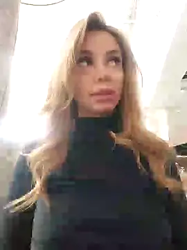 Snapshot of Gabriella_Hot_ chatting on 03/12/25, 05:13 Gabriella Hot  online show from 03/12/25, 05:13