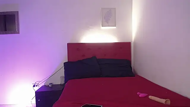 issa kitty online show from 01/13/25, 09:09