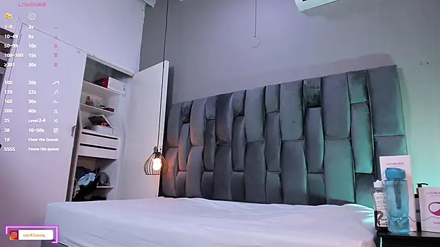 Lorena Vieira  online show from 01/30/25, 11:13