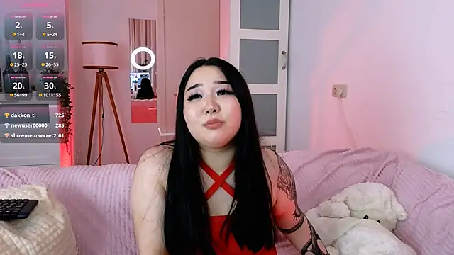 mei honey  online show from 12/25/24, 08:40
