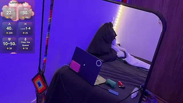 bearcloudcomputa online show from 09/30/25, 05:45