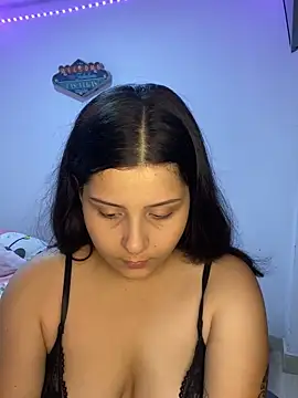 Snapshot of Sophie__Carter_ chatting on 10/24/25, 02:52 Sophie  Carter  online show from 10/24/25, 02:52