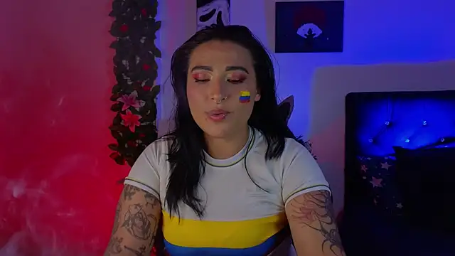 Pauilina online show from 06/24/26, 04:22