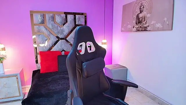 BRITHANY SPARK online show from 10/05/25, 03:38