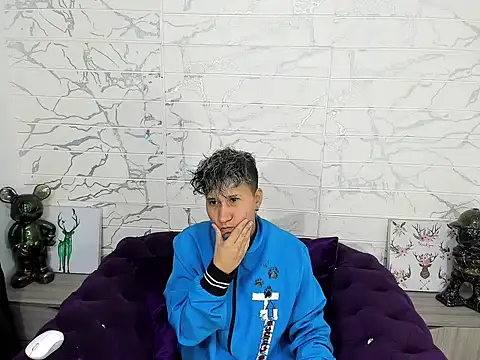 Im Milan Rs online show from 01/25/25, 12:06