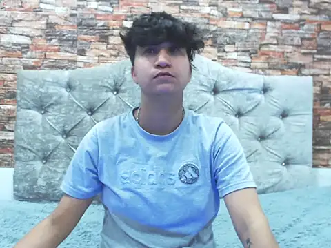 Im Milan Rs online show from 09/27/25, 04:17