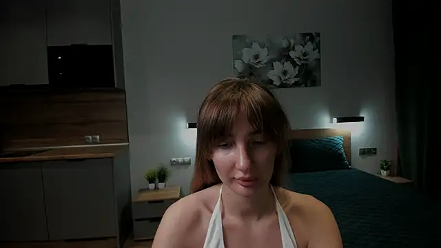 chloewallace online show from 02/09/25, 08:13