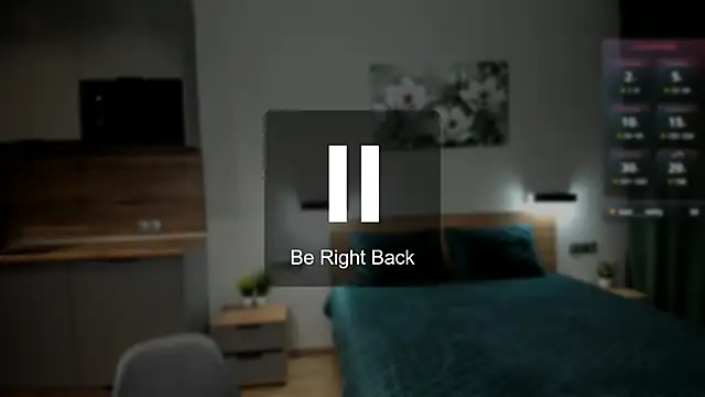 chloewallace online show from 02/21/25, 10:37