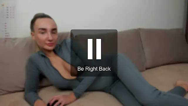 chloewallace online show from 09/08/25, 06:51