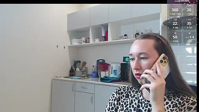 Snapshot of --Model--2 chatting on 09/25/25, 03:16 --Model--2 online show from 09/25/25, 03:16