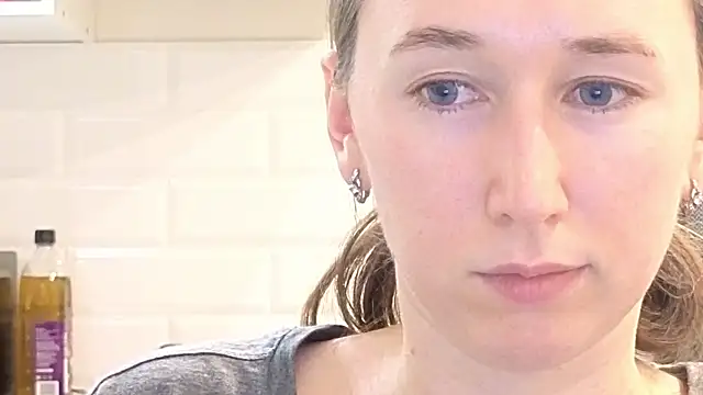 Snapshot of --Model--2 chatting on 10/25/25, 12:18 --Model--2 online show from 10/25/25, 12:18