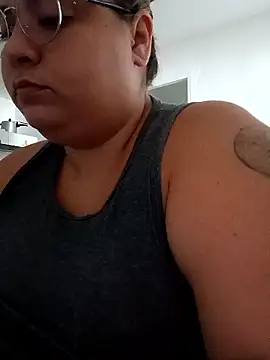 carola hotwife online show from 05/08/26, 12:21