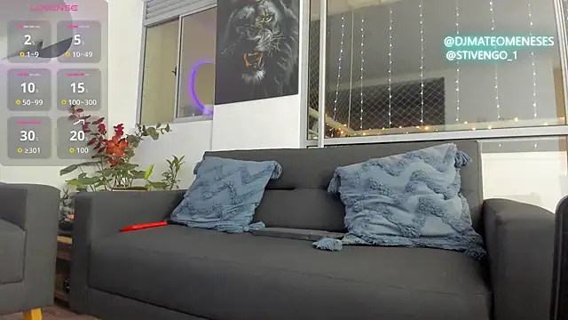 Snapshot of MattMeness chatting on 11/21/25, 09:30 MattMeness online show from 11/21/25, 09:30