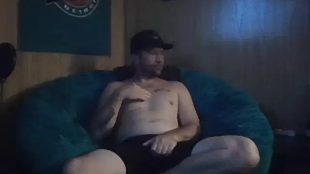 Edward LongCock online show from 11/10/25, 05:39