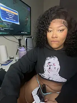 Snapshot of dvtbvby chatting on 03/03/25, 08:32 dvtbvby online show from 03/03/25, 08:32