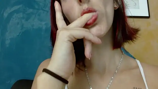 Ambar Roux  online show from 12/29/24, 09:20