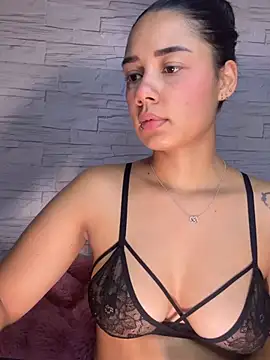 Luana online show from 07/05/26, 02:40