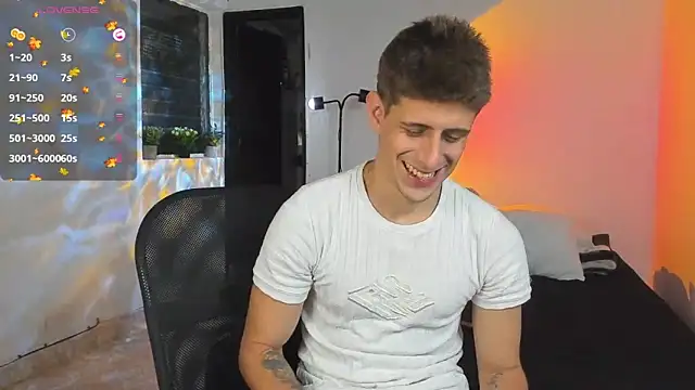 Jasperjoness online show from 10/27/25, 09:46