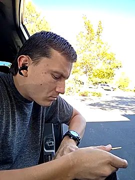 Snapshot of monitobuenchorro chatting on 09/23/25, 04:43 monitobuenchorro online show from 09/23/25, 04:43