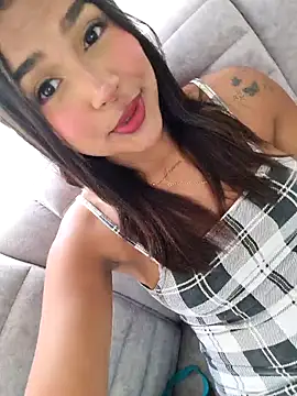 Mariangel 11 online show from 11/15/25, 02:13