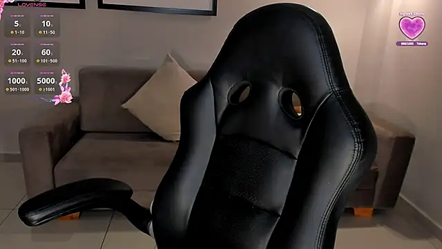 AntonellaHans  online show from 02/08/25, 06:01