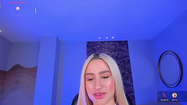 AntonellaHans  online show from 03/07/25, 12:01