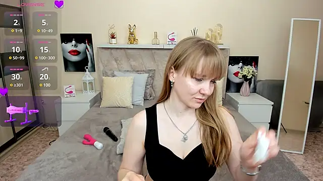 KattyPeachX online show from 03/17/25, 06:07
