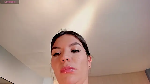 ValeriaRoldanX online show from 01/15/25, 06:12