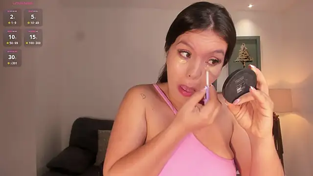 ValeriaRoldanX online show from 07/10/26, 11:24