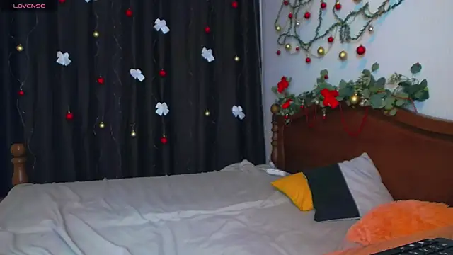 Lillianhot68 online show from 01/07/25, 11:48