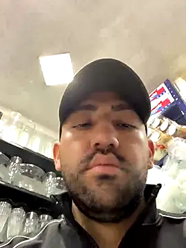 JuanZapata33 online show from 12/04/24, 05:55