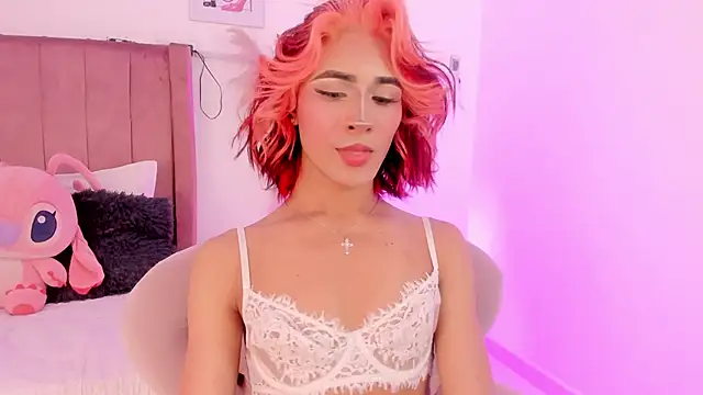 Snapshot of CamiloDoumit chatting on 10/12/25, 04:39 CamiloDoumit online show from 10/12/25, 04:39