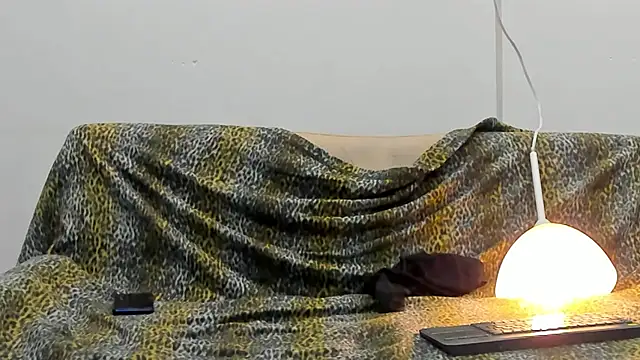 FRAN DESS online show from 01/19/25, 02:04