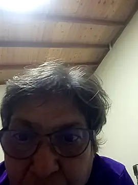Snapshot of florecita69 chatting on 03/15/25, 05:19 florecita69 online show from 03/15/25, 05:19