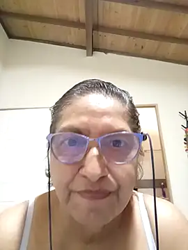 Snapshot of florecita69 chatting on 11/07/25, 02:17 florecita69 online show from 11/07/25, 02:17