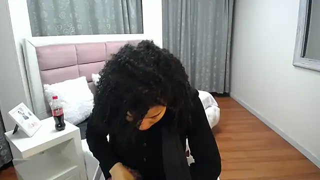Mayaa ross online show from 12/14/24, 03:18