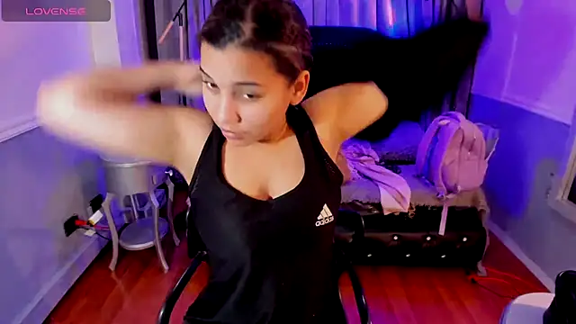 Mayaa ross online show from 11/14/25, 02:21