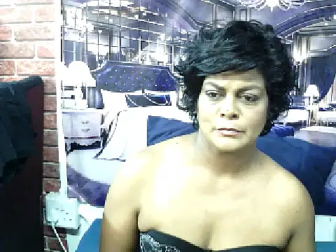 indianCherryPie online show from 03/23/25, 06:58