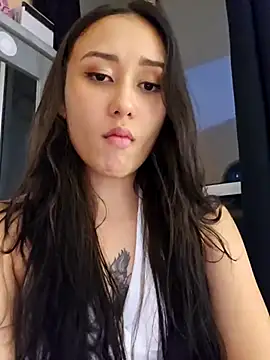 Snapshot of Selena_blake chatting on 12/17/25, 11:11 Selena blake online show from 12/17/25, 11:11