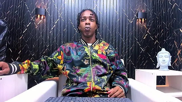 LarryCollin online show from 02/13/25, 03:18