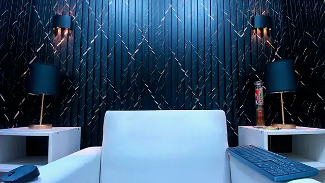 LarryCollin online show from 02/15/25, 04:36