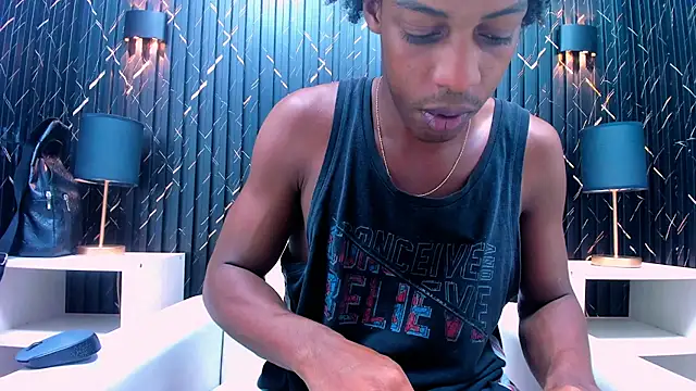 LarryCollin online show from 02/15/25, 10:44
