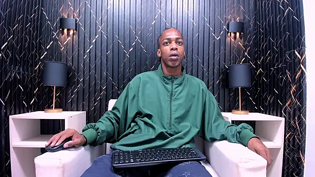 LarryCollin online show from 02/18/25, 03:53